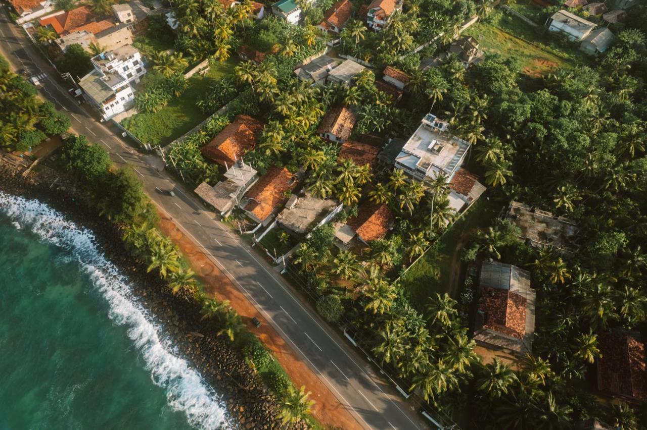 Plantation Surf Inn & Restaurant - Midigama East Zewnętrze zdjęcie
