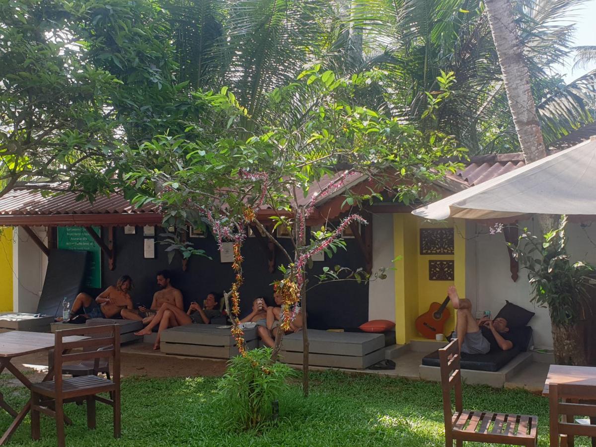 Plantation Surf Inn & Restaurant - Midigama East Zewnętrze zdjęcie