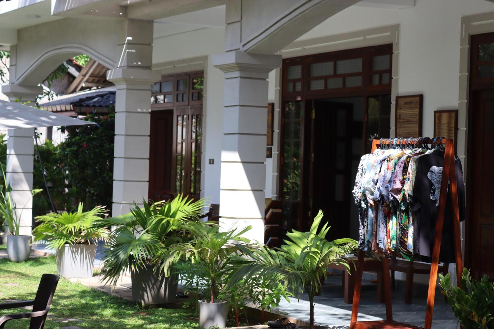 Plantation Surf Inn & Restaurant - Midigama East Zewnętrze zdjęcie